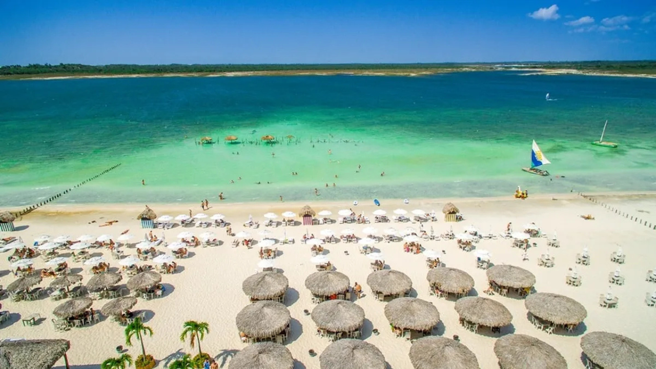 Como chegar em Jericoacoara? Nosso guia completo ajuda você a planejar sua viagem com dicas úteis e informações atualizadas.