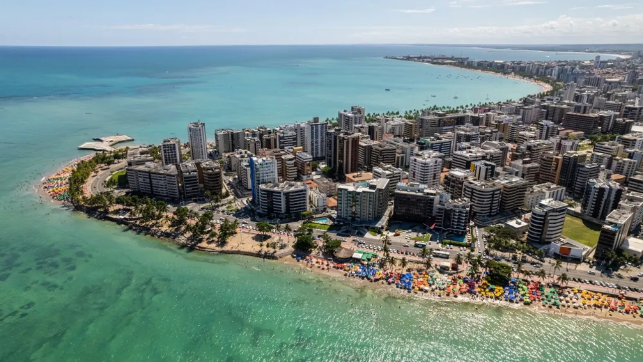 Você está procurando Maragogi Alagoas como chegar? Encontre aqui as melhores opções de transporte e dicas para sua viagem.