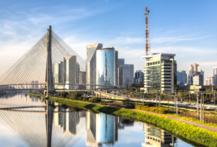 Encontre dicas incríveis para viagens São Paulo. Conheça os principais pontos turísticos e planeje sua viagem com nossas sugestões!