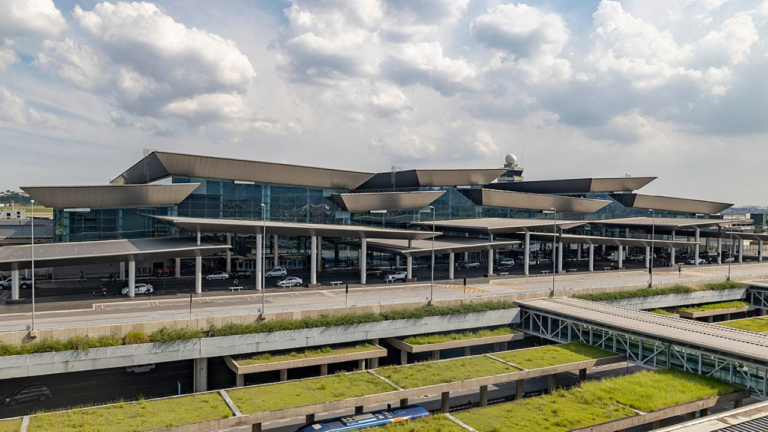 Sua Viagem pelo Aeroporto de Guarulhos: Guia Completo